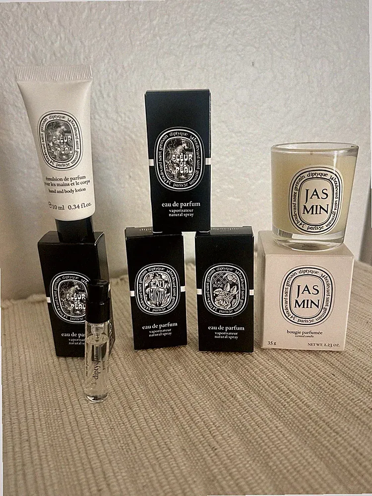 Diptyque Paris Travel Size Perfume, Small Candle & Bag Bundle